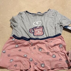 Life is Good Womens Grey and Pink Pajama Set Tshirt & Shorts Size XL NWT